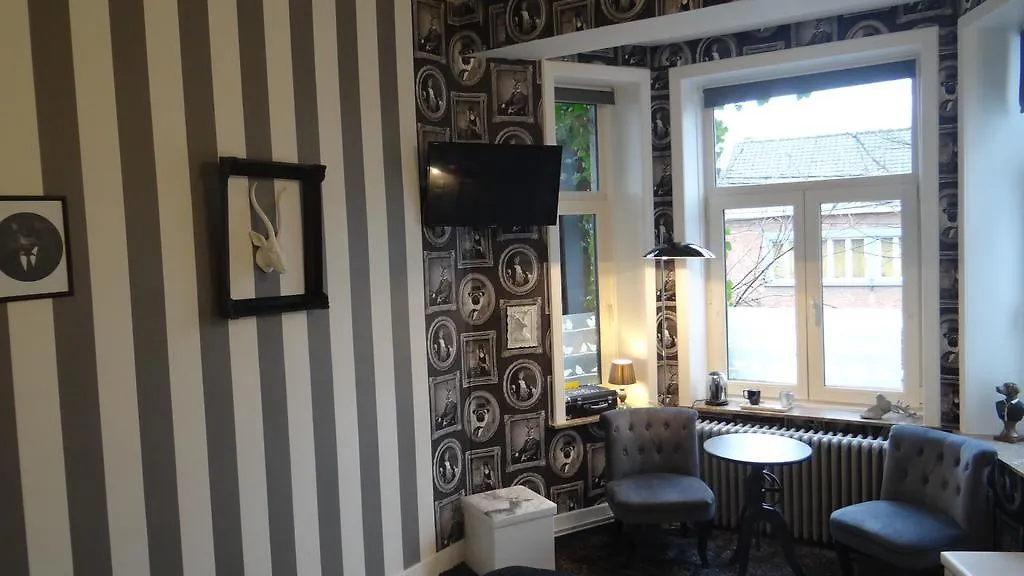 Bed and Breakfast B&B Le Bonimenteur Σαρλρουά Βέλγιο
